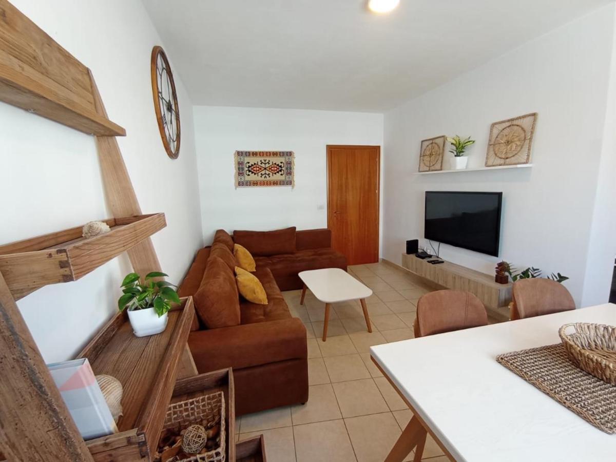 Trea Accomodations - Port Side Влёра Экстерьер фото