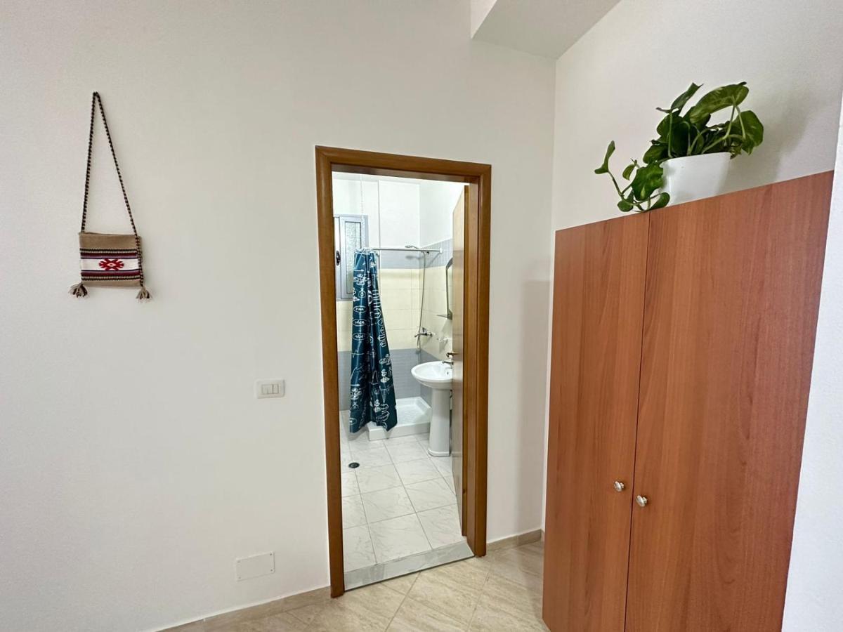 Trea Accomodations - Port Side Влёра Экстерьер фото