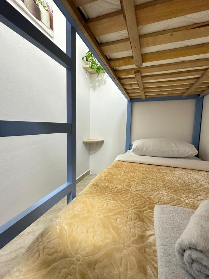 Trea Accomodations - Port Side Влёра Экстерьер фото